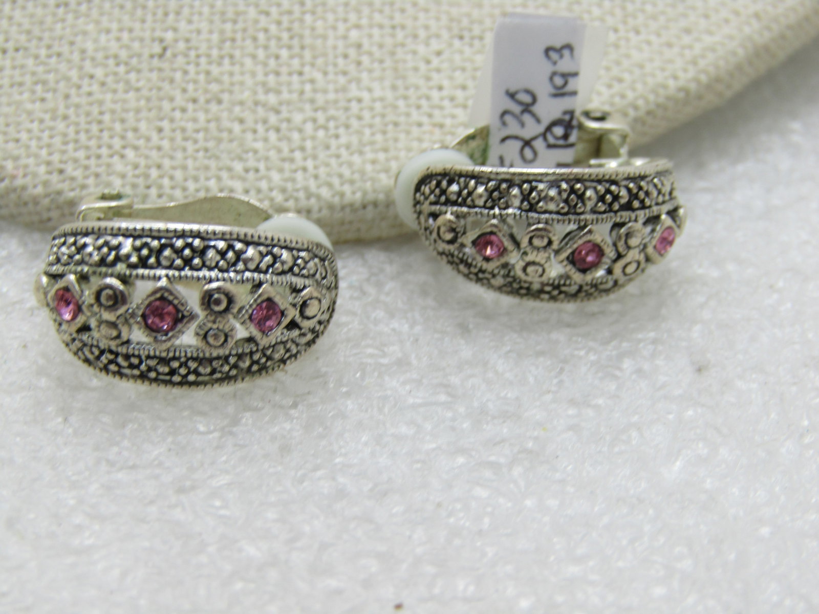 SIlver Tone Pink Clear Rhinestone Earrings, Clip. Silver Tone (1 of 5)