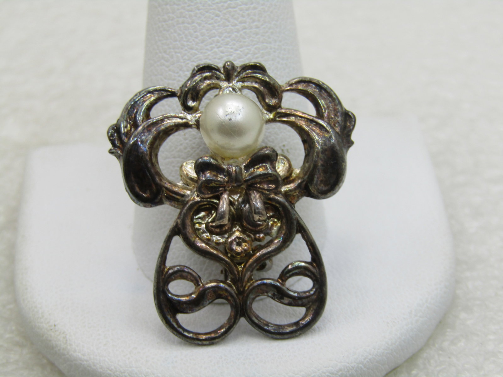 Vintage Angel Brooch Signed Jane with Faux Pearl Red Heart - 2