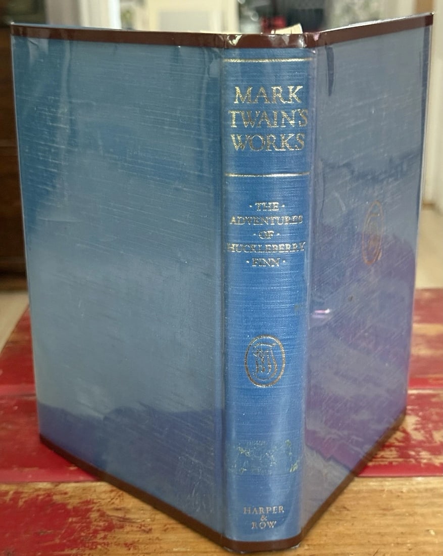 Mark Twain, The ADVENTURES OF HUCKLEBERRY FINN HC 1931 Authorized Ed. ExLibris (1 of 11)