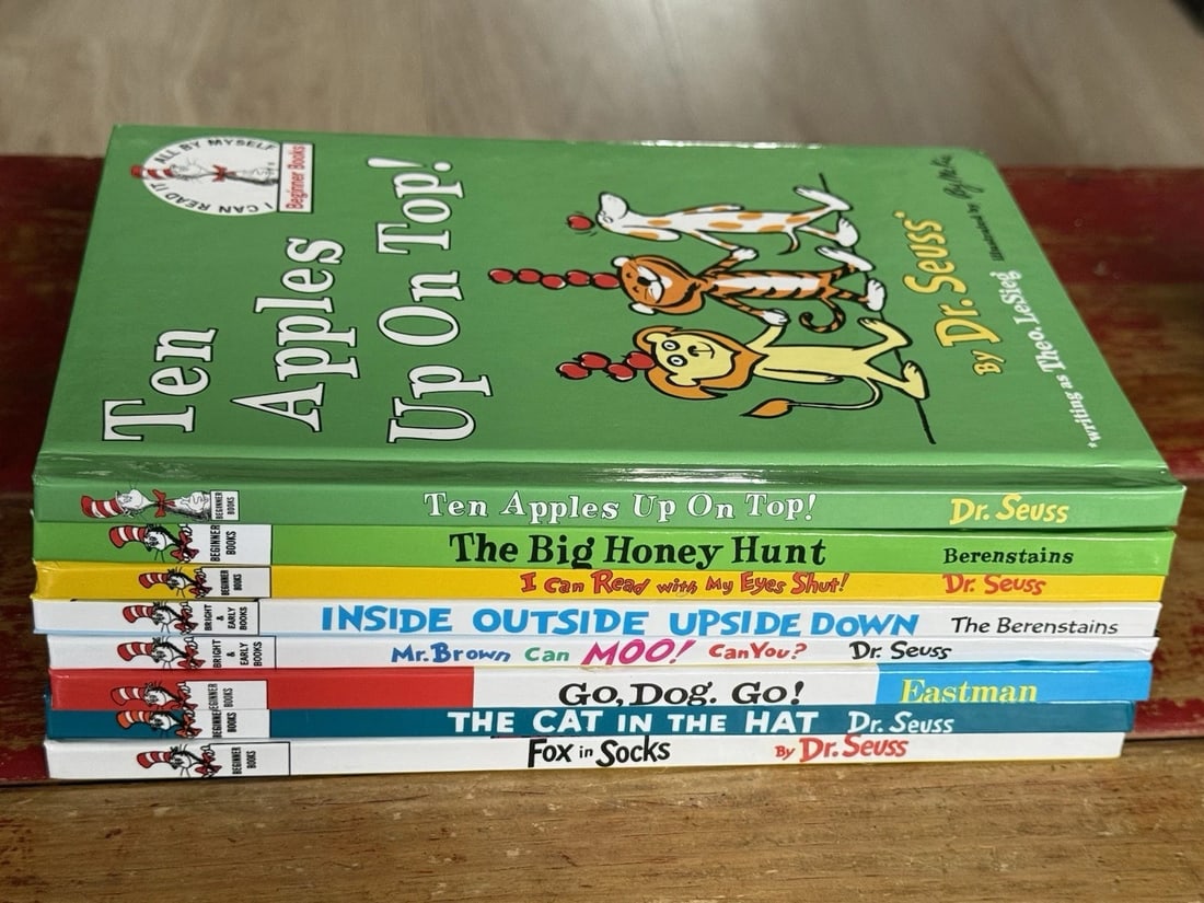 Dr. Seuss 8 Books 2016 Like New Random House Cat In Hat, Fox In Socks,TenApples+: Bundle of Like New condition children’s books by Dr. Seuss with two by Stan and Jan Berenstain, all Beginner Books. Very clean condition, no writing, appear unread. Titles include: Fox in Socks,