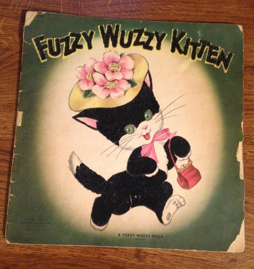 FUZZY WUZZY KITTEN A Fuzzy Wuzzy Book 1947 Whitman Publ.Co. Antique Childrens (1 of 6)