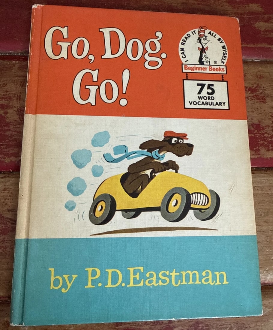 Vtg 1961 GO, DOG.GO! SEUSS 1ST EDITION 1st BEGINNER BOOKS 75 WORD VOC. MATTE: The product is a rare vintage hardcover 1st edition of "Go, Dog, Go!" by Dr. Seuss, published by Random House in 1961. This children's book is illustrated by P.D. Eastman and is part of the Beginner B
