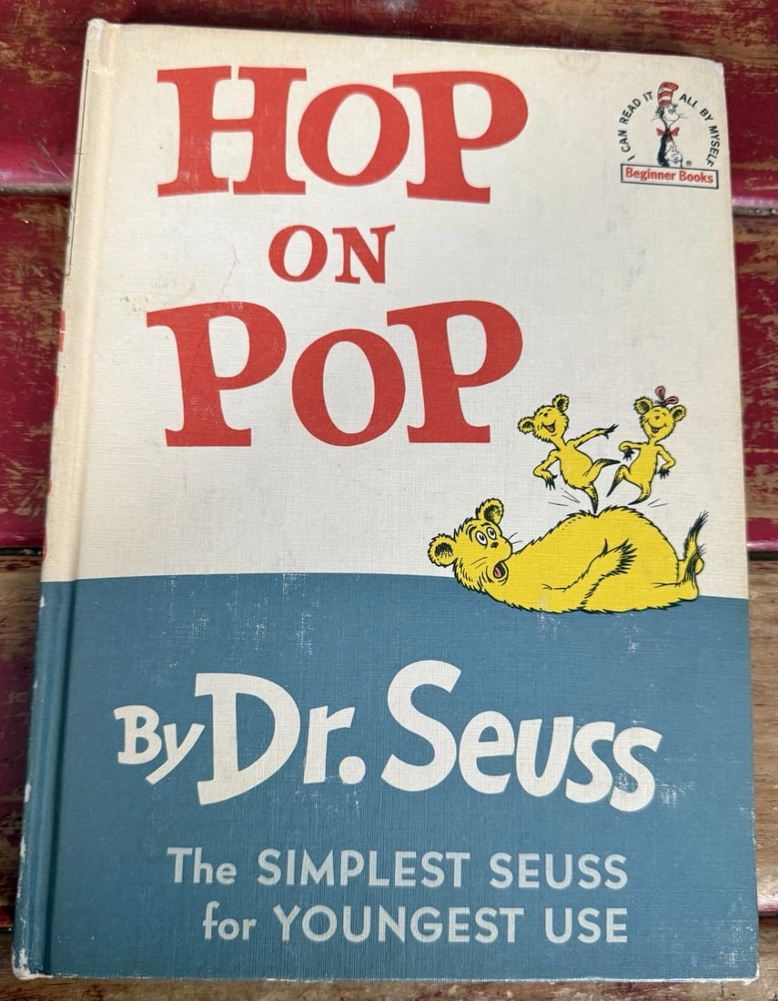 1st Ed/Print 1963 HOP ON POP BY DR.SEUSS BOOK CLUB EDITION Random House VeryGood (1 of 8)