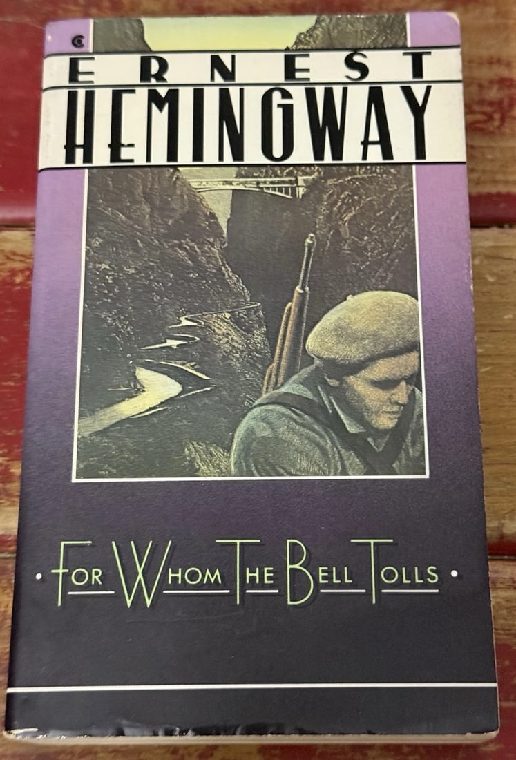 For Whom the Bell Tolls Ernest Hemingway PB 1stEd/13th 1987 Scribner’s VG+: The product is a vintage first Scribner’s paperback edition of "For Whom the Bell Tolls" by Ernest Hemingway, published in 1987. Unread, very tight binding. No missing loose or torn pages. Some 