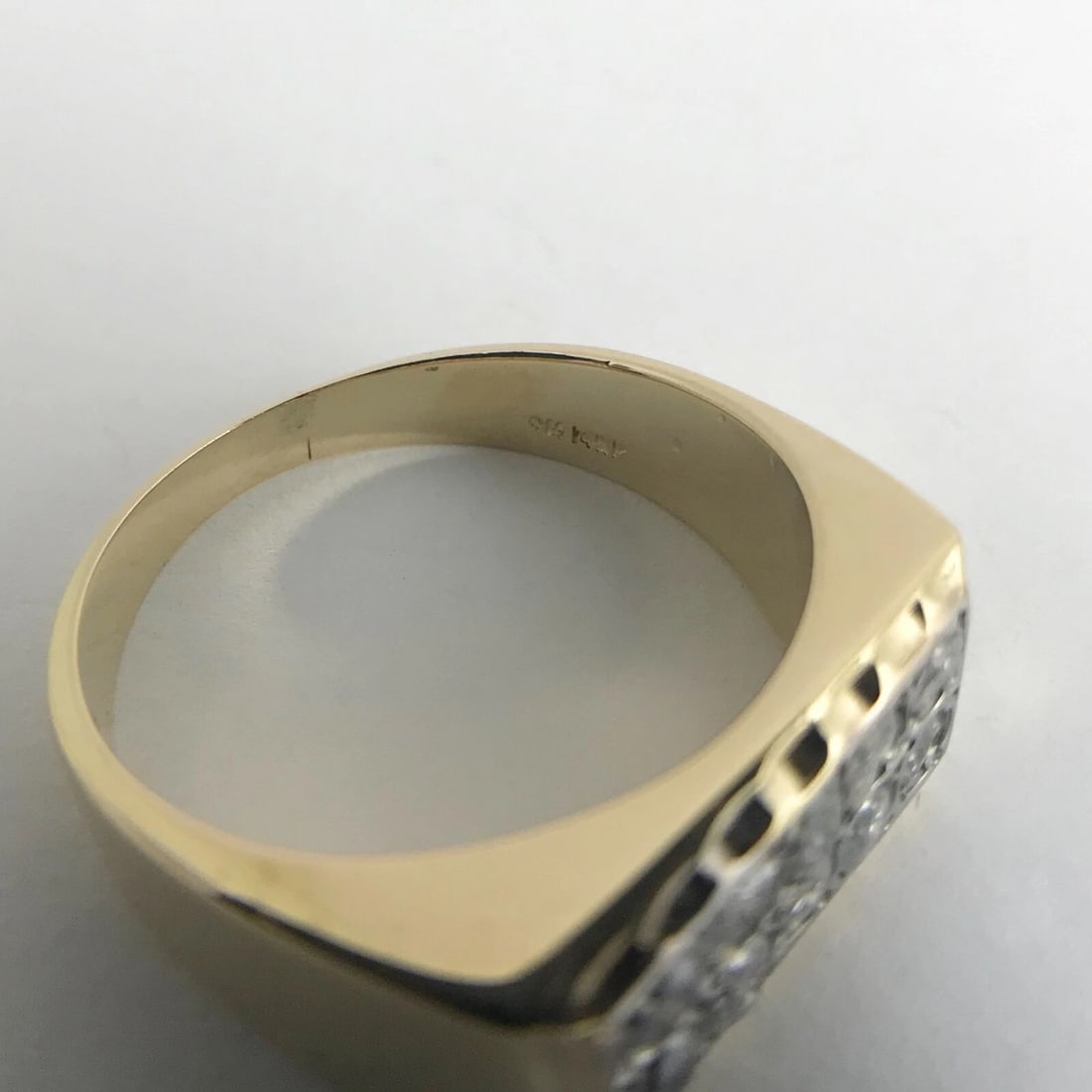 Vintage Men's Two-Row Pave Diamond Flat Top Ring 14K Yellow Gold, 10.6 Grams - 12