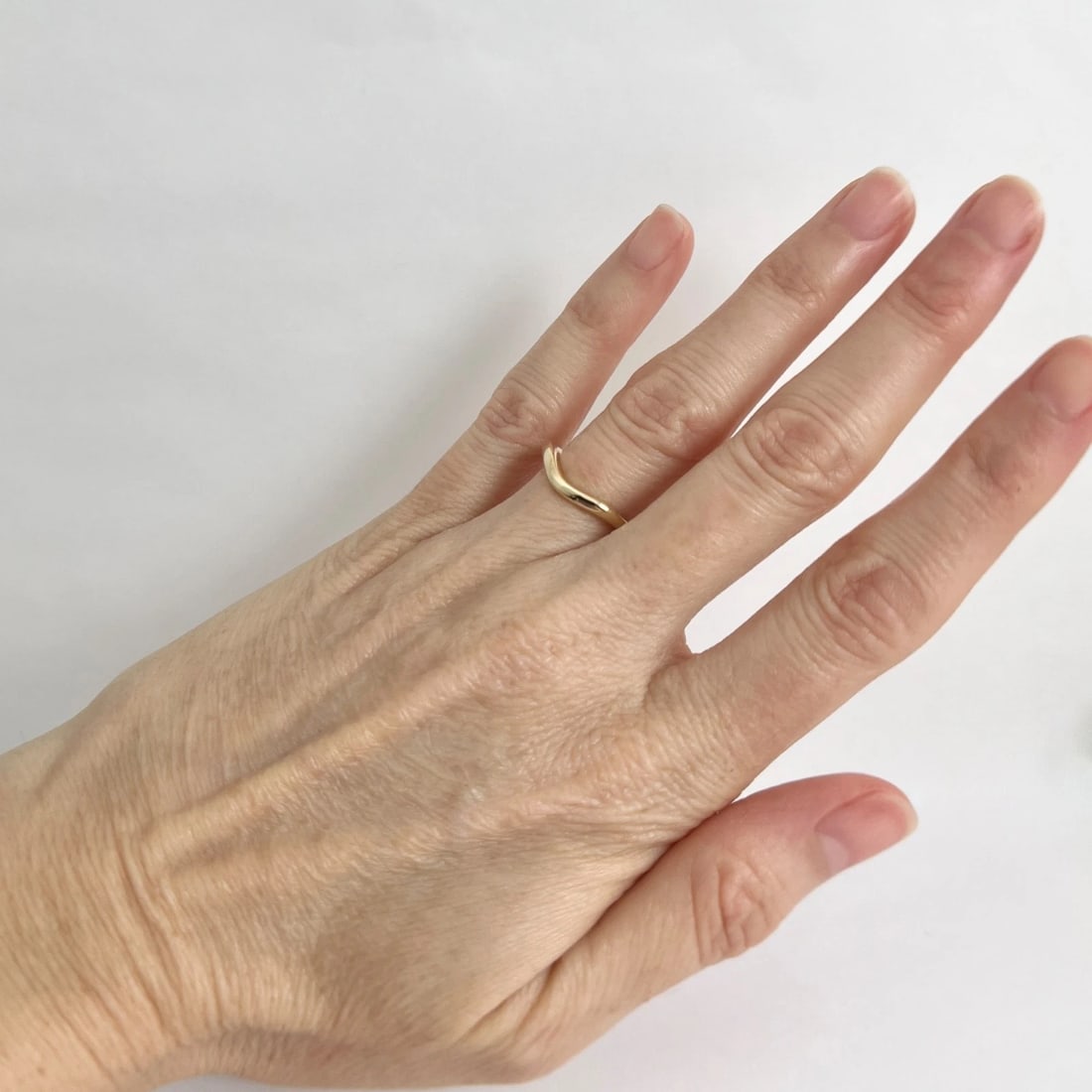 Curved Nesting Wedding Band Ring 14K Yellow Gold, Size 6 - 4