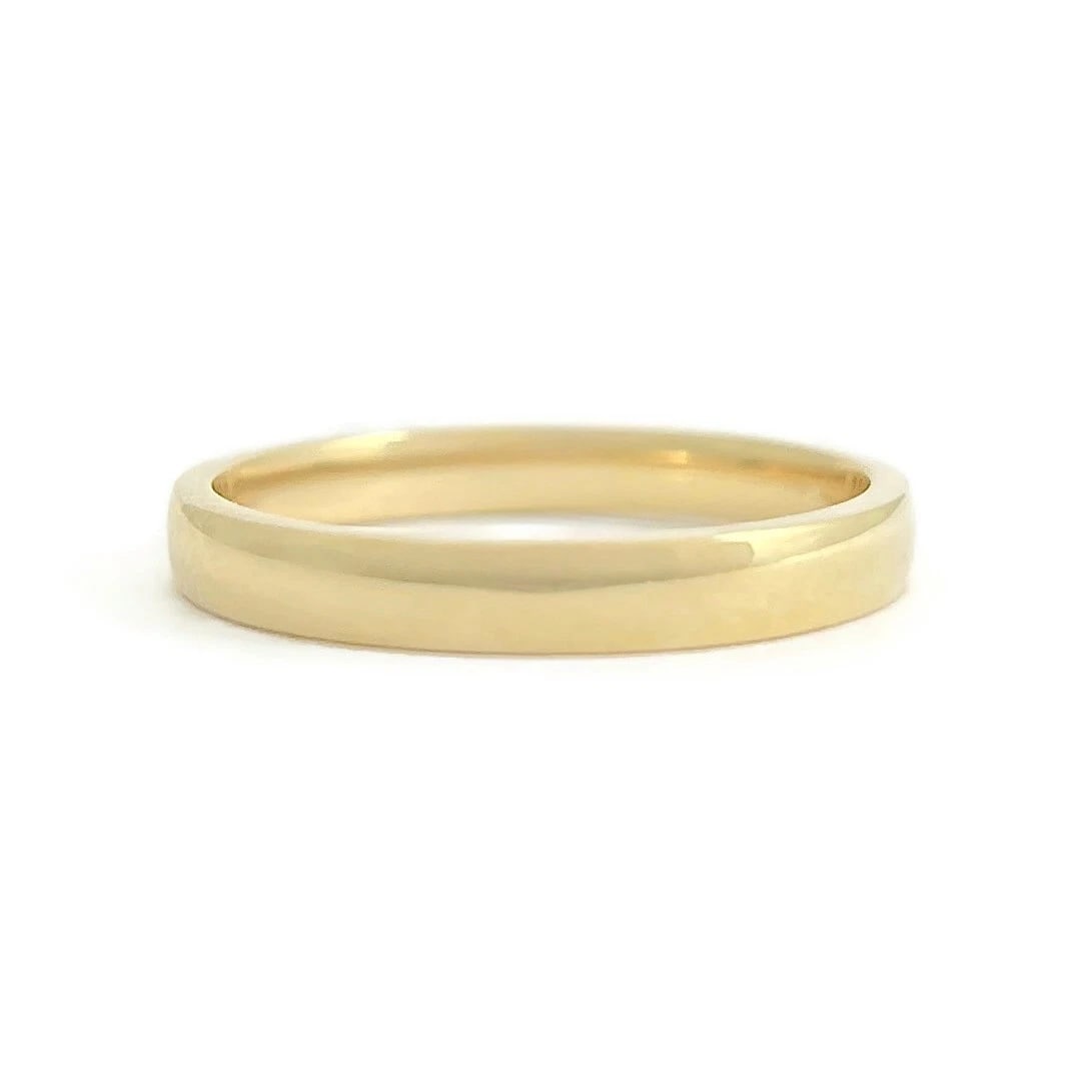 Men's Comfort Fit Classic Plain Wedding Band Ring 14K Yellow Gold Size 9.5, 3 mm: Title: Men's Comfort Fit Classic Plain Wedding Band Ring 14K Yellow Gold Size 9.5, 3 mm Description: Men's Comfort Fit Classic Plain Wedding Band Ring 14K Yellow Gold Size 9.5, 3 mm This is a classic 