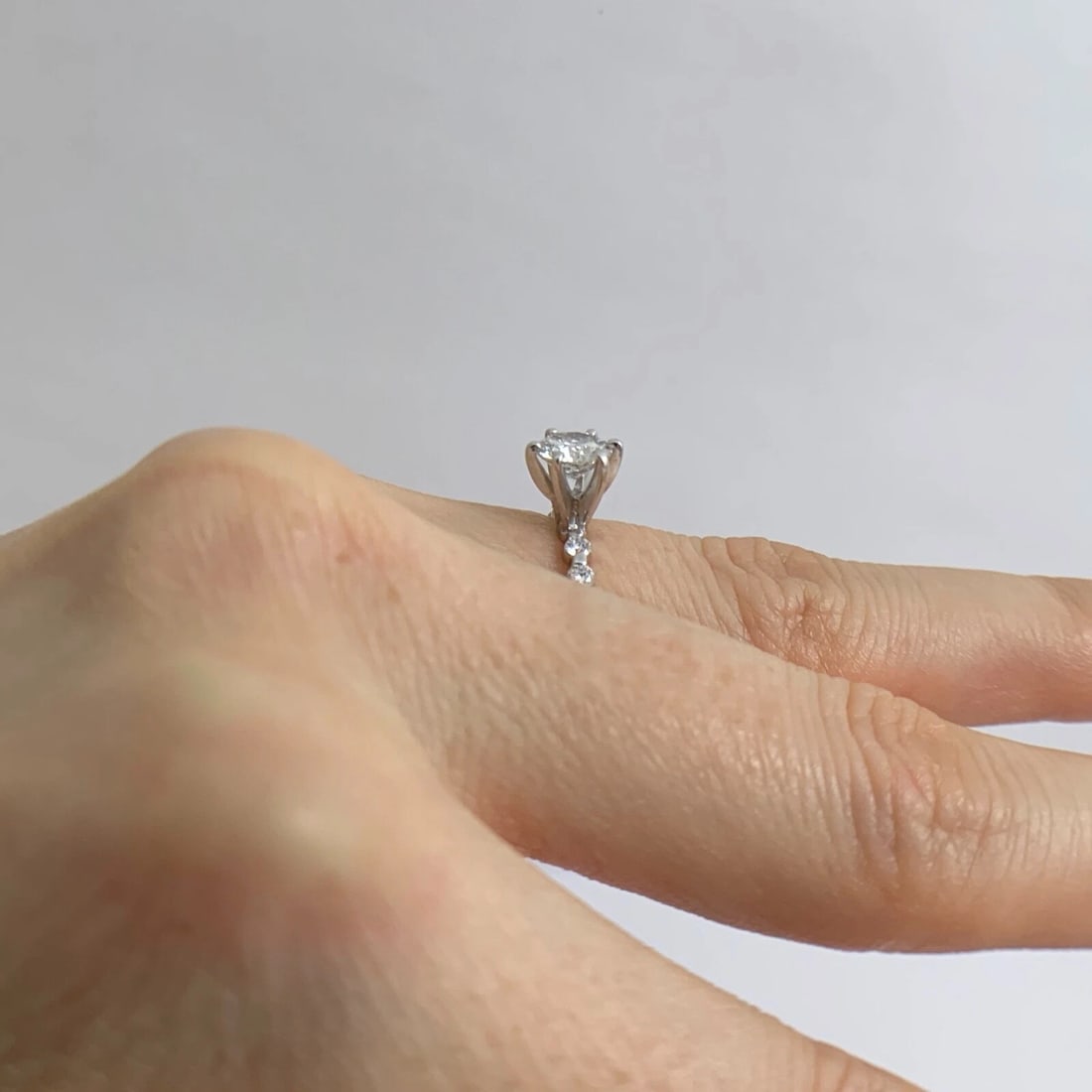 Round 6-Prong Diamond Engagement Ring 14K White Gold, 1.20 CTW, 2.16 Grams - 5