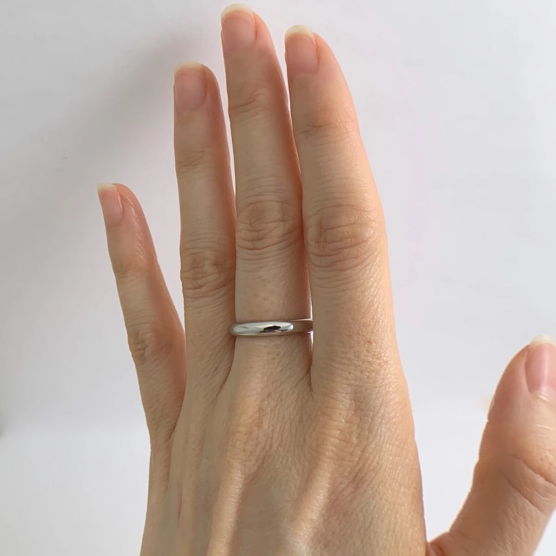 Plain Rounded Platinum Wedding Band Ring, Size 5.5, 3.1 mm, 5.26 Grams - 3
