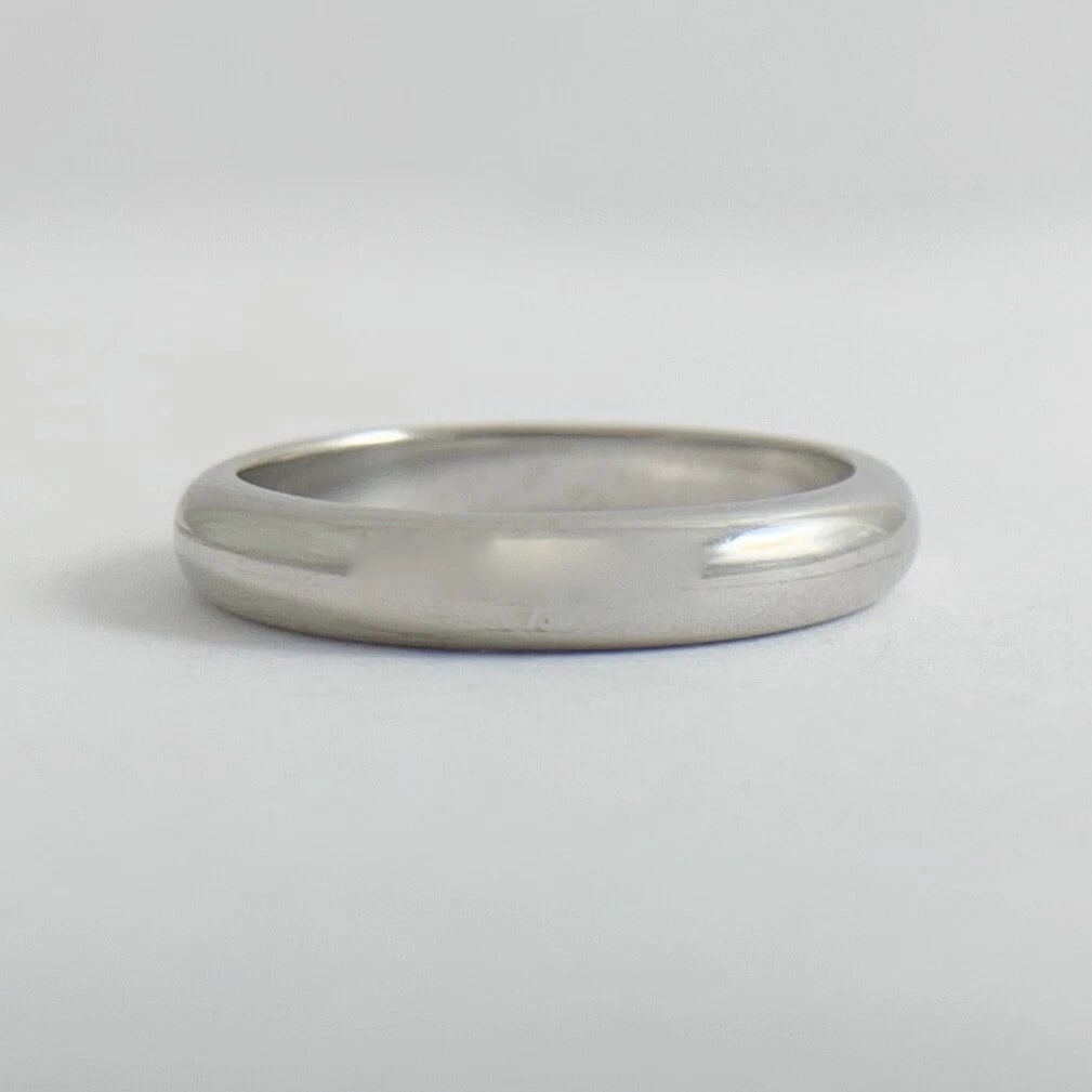 Plain Rounded Platinum Wedding Band Ring, Size 5.5, 3.1 mm, 5.26 Grams - 6