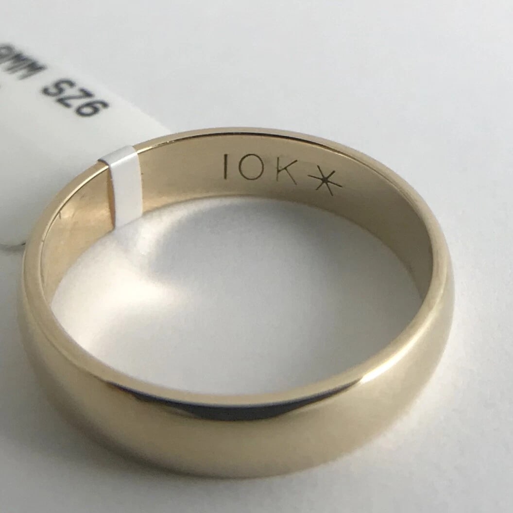 Plain Polished Wedding Band Ring 10K Yellow Gold, Size 6, 3.9 mm, 2.49 Grams - 10