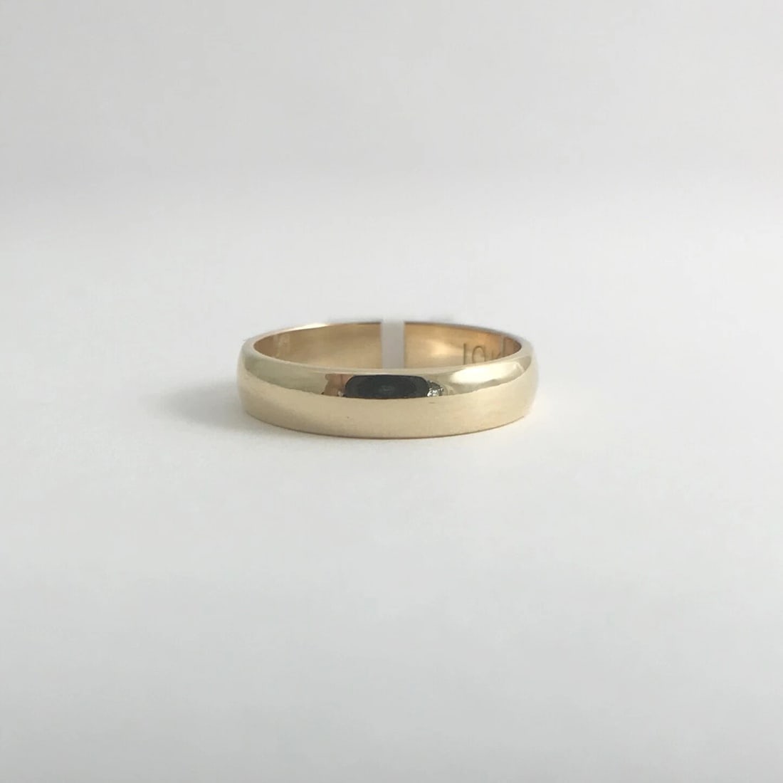 Plain Polished Wedding Band Ring 10K Yellow Gold, Size 6, 3.9 mm, 2.49 Grams - 7