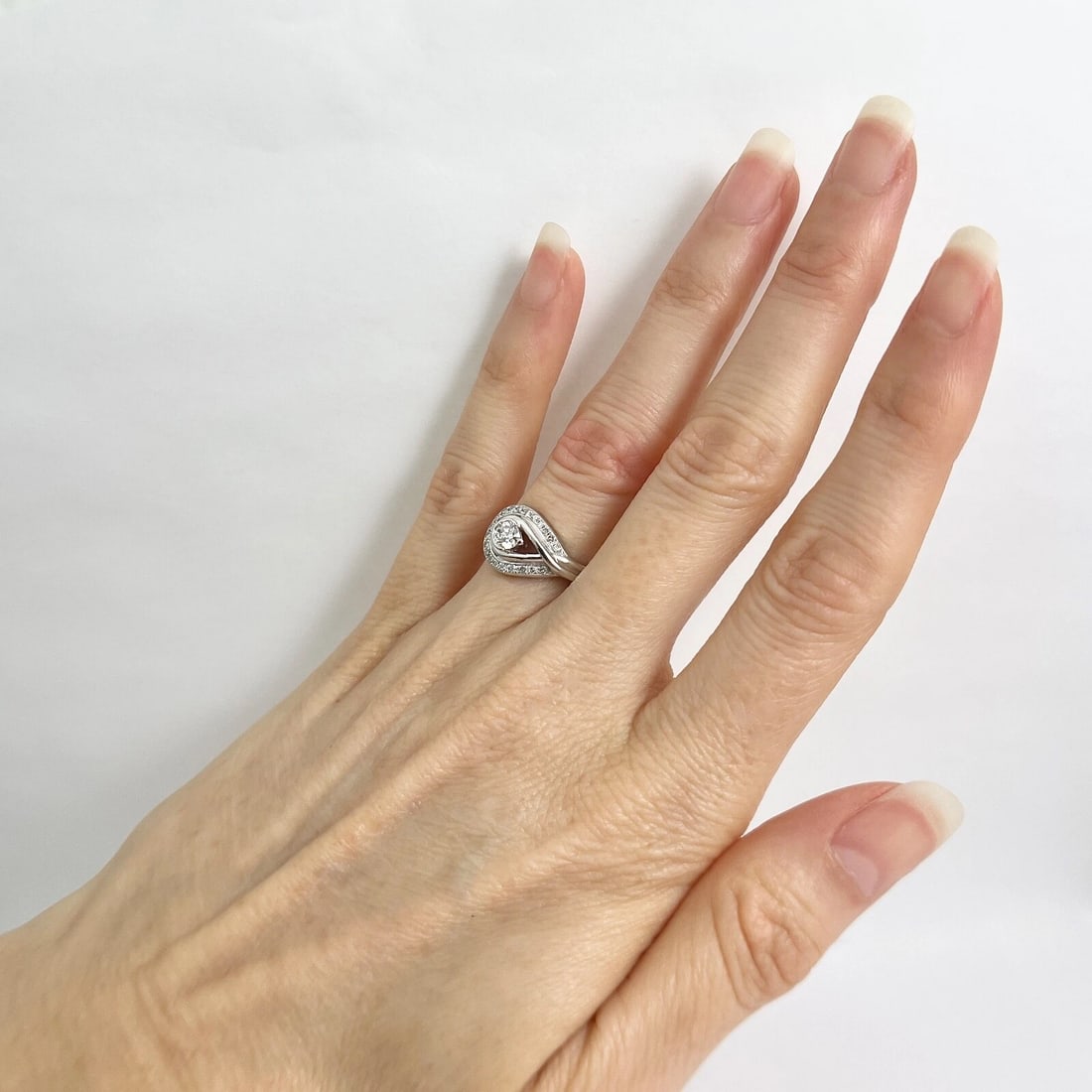 Asymmetrical Diamond Loop Open Eye Halo Ring 10K White Gold, .27 CTW, 4.39 Grams - 5