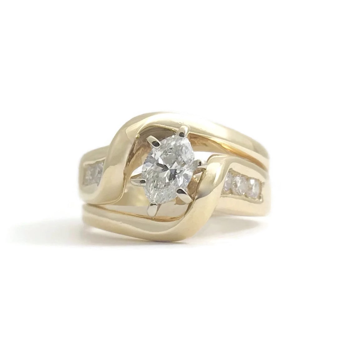 Marquise Diamond Engagement Ring in 14K Yellow Gold, .40 CTW, 6.31 Grams: Title: Marquise Diamond Engagement Ring in 14K Yellow Gold, .40 CTW, 6.31 Grams Description: Marquise Diamond Engagement Ring in 14K Yellow Gold, .40 CTW, 6.31 Grams This is a gorgeous unique ring! Pl