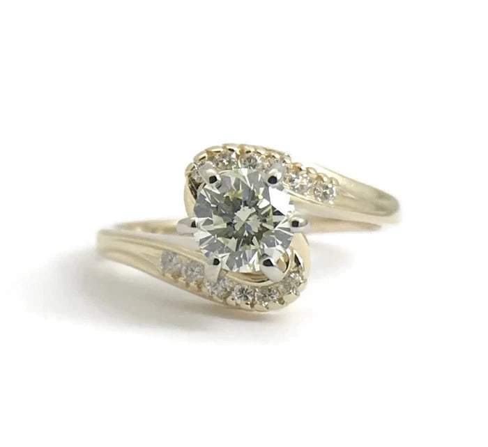 Round Diamond Swirl Engagement Ring 14K Yellow Gold, .61 CTW, 2.73 Grams: Title: Round Diamond Swirl Engagement Ring 14K Yellow Gold, .61 CTW, 2.73 Grams Description: Round Diamond Swirl Engagement Ring 14K Yellow Gold, .61 CTW, 2.73 Grams This lovely round solitaire diamon