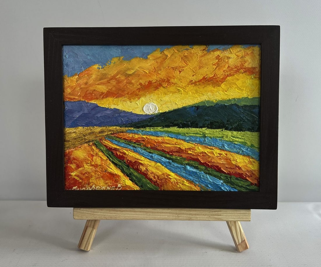Oil painting Shades of fiery sunset V. Zadorozhnya: Title: Oil painting Shades of fiery sunset V. Zadorozhnya Description: No.AAA4604 The painting "Shades of Fiery Sunset" captures the breathtaking spectacle of nature as the sun sets over rolling hills
