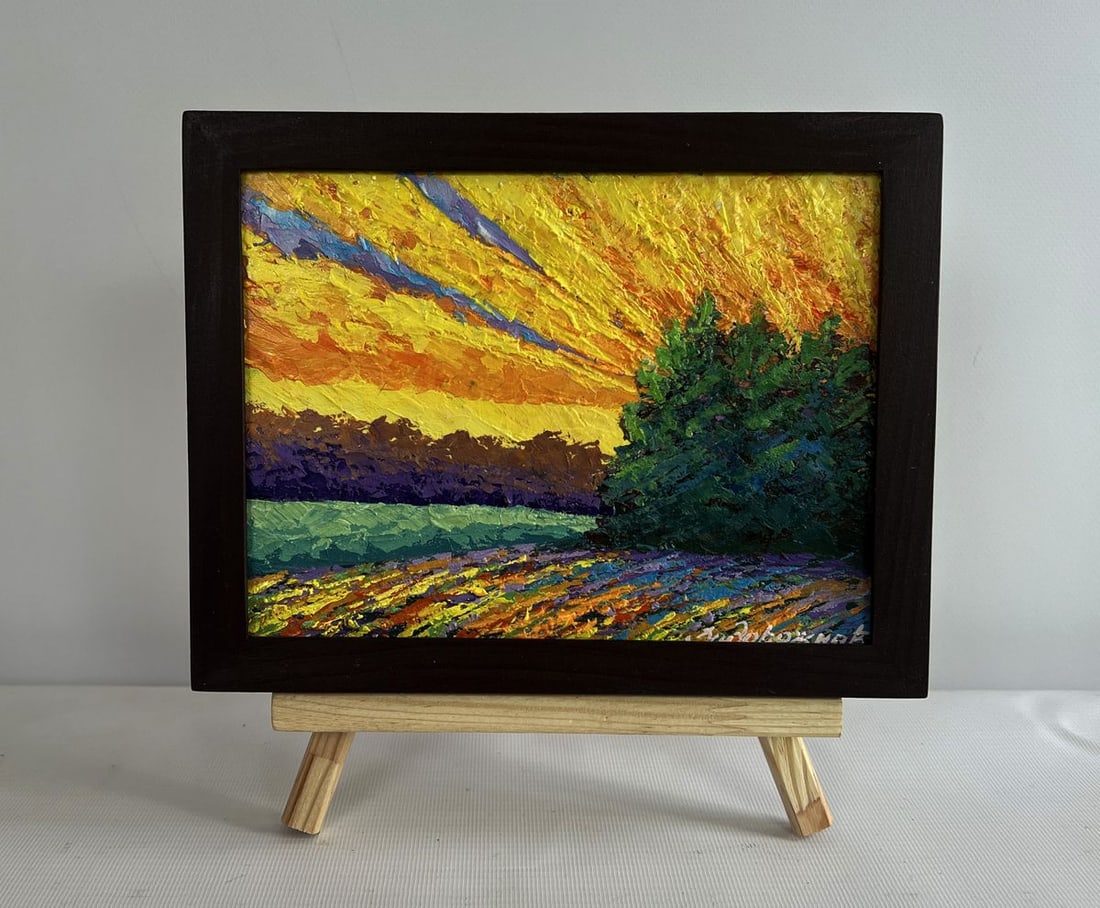 Oil painting Forest in the rays of the setting sun V. Zadorozhnya: Title: Oil painting Forest in the rays of the setting sun V. Zadorozhnya Description: No.AAA4605 The painting "Forest in the Rays of the Setting Sun" is a breathtaking depiction of the golden hour, wh
