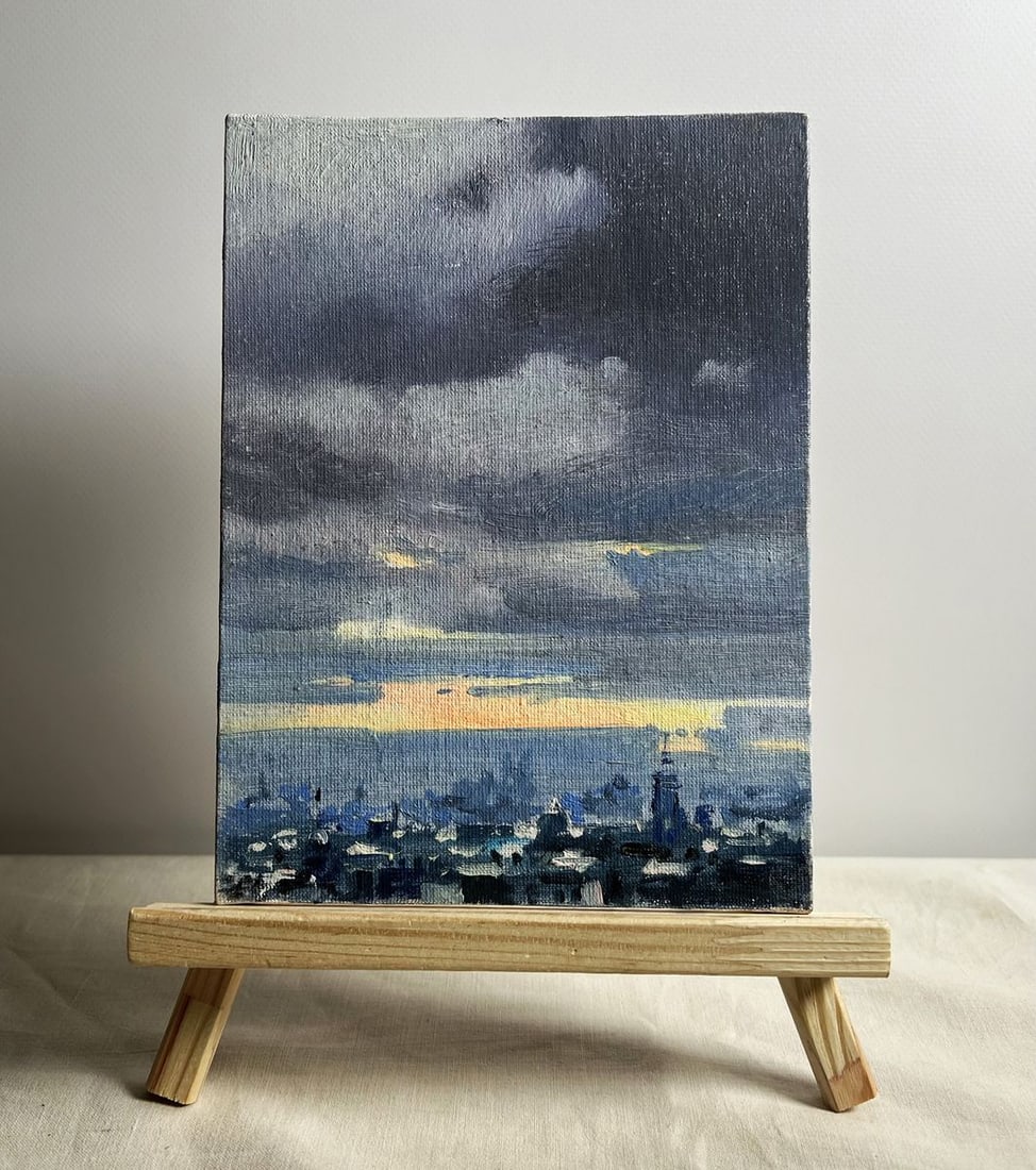 Oil painting Yellow sunset over the city Tatyana Derdey: Title: Oil painting Yellow sunset over the city Tatyana Derdey Description: No.AAA3661 "Yellow Sunset Over the City" is a moody and atmospheric oil painting on cardboard that captures the fleeting