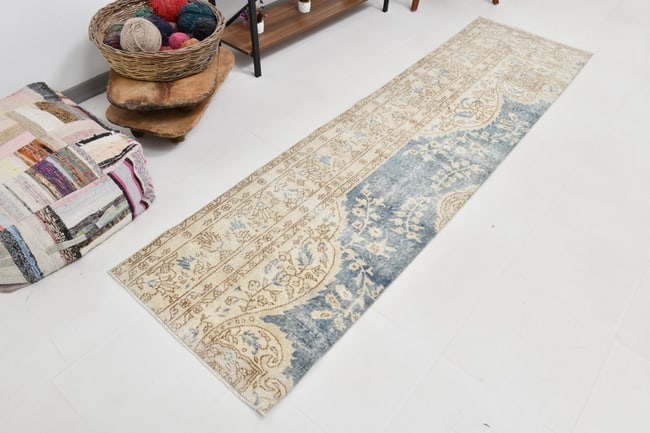 2'5'' x 9'1'' Turkish Vintage Runner Rug - 22154 - 4