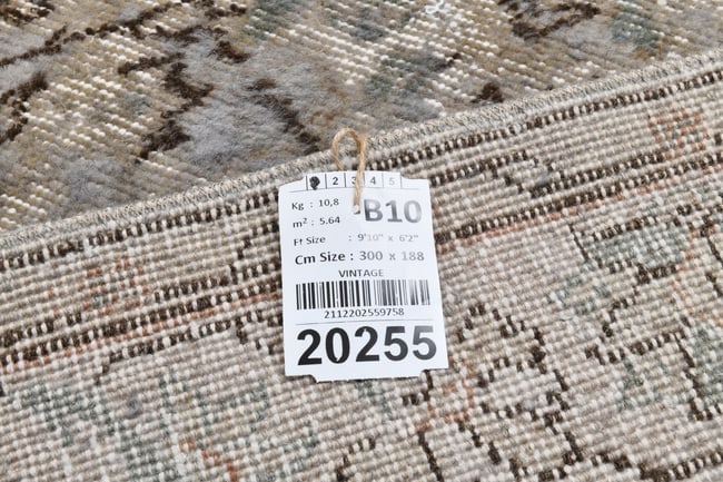 6'2'' x 9'10'' Handmade Vintage Wool Rug - 20255 - 20