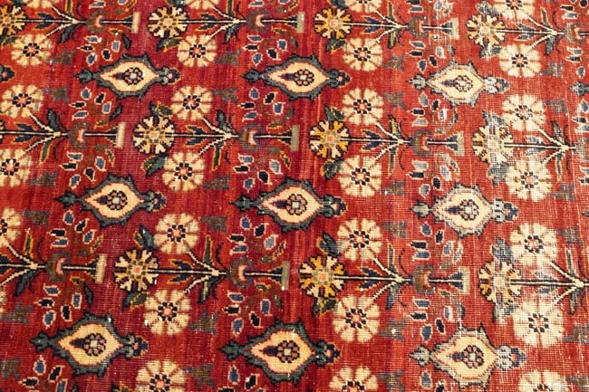 Semi Antique Red Floral 4'6X6'7 Mahal Persian Rug - 8