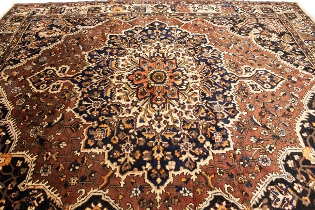 Vintage Brown Floral 10X12 Bakhtiari Persian Rug - 8
