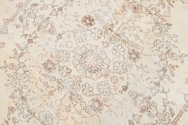 6'3'' x 9'3'' Unique Handmade Vintage Rug - 18854 - 6