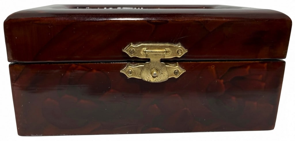 Vintage Chinese Lacquered Wood Jewelry / Keepsake Box with Cork Diorama: This vintage Chinese lacquered wood box features a rich, dark reddish-brown finish with a subtle tortoise-shell like pattern. The lid is adorned with a delicate cork diorama depicting a traditional pa