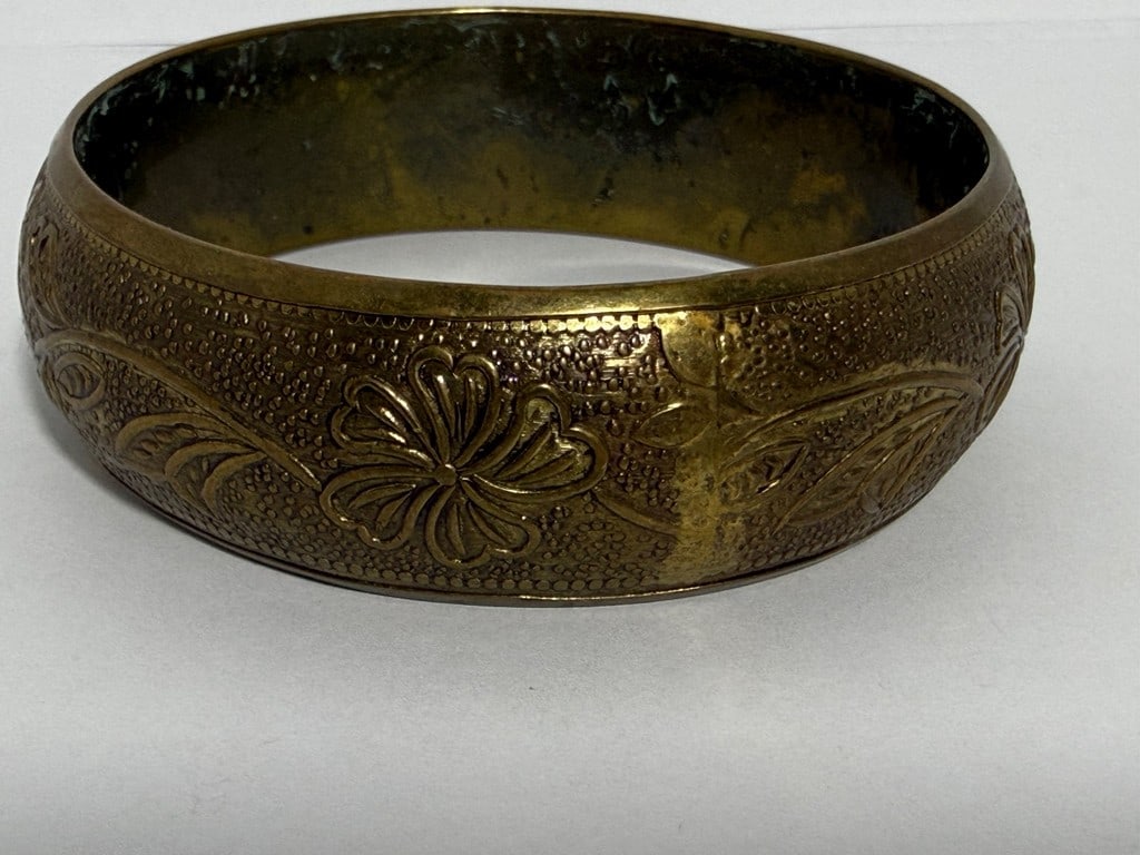 Vintage Embossed Brass Bangle Bracelet - 3