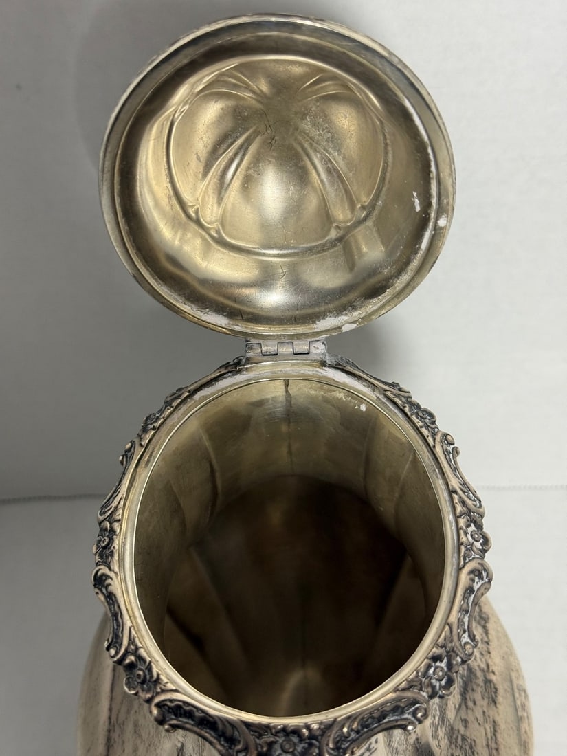 Reed & Barton "Georgian Rose" Sterling Silver Teapot - 5