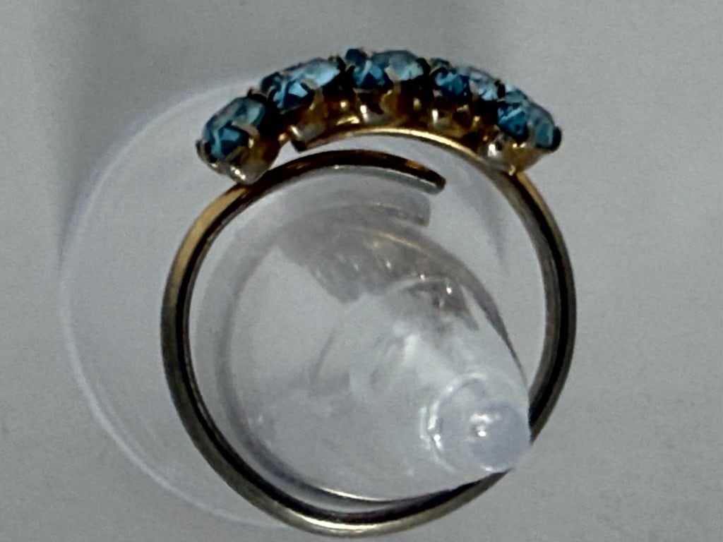 Vintage Blue Topaz-Like Marquise Cluster Ring - 2