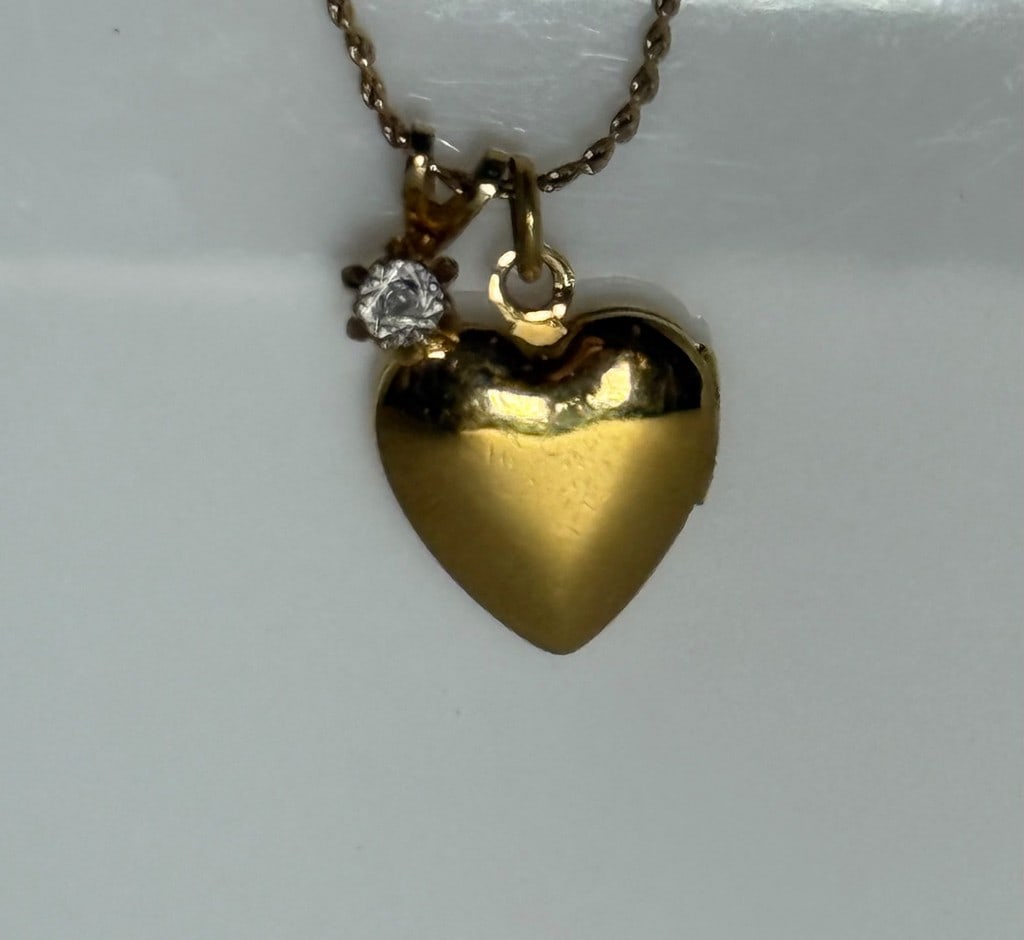 Gold Heart Locket Necklace with Diamond Accent - 5