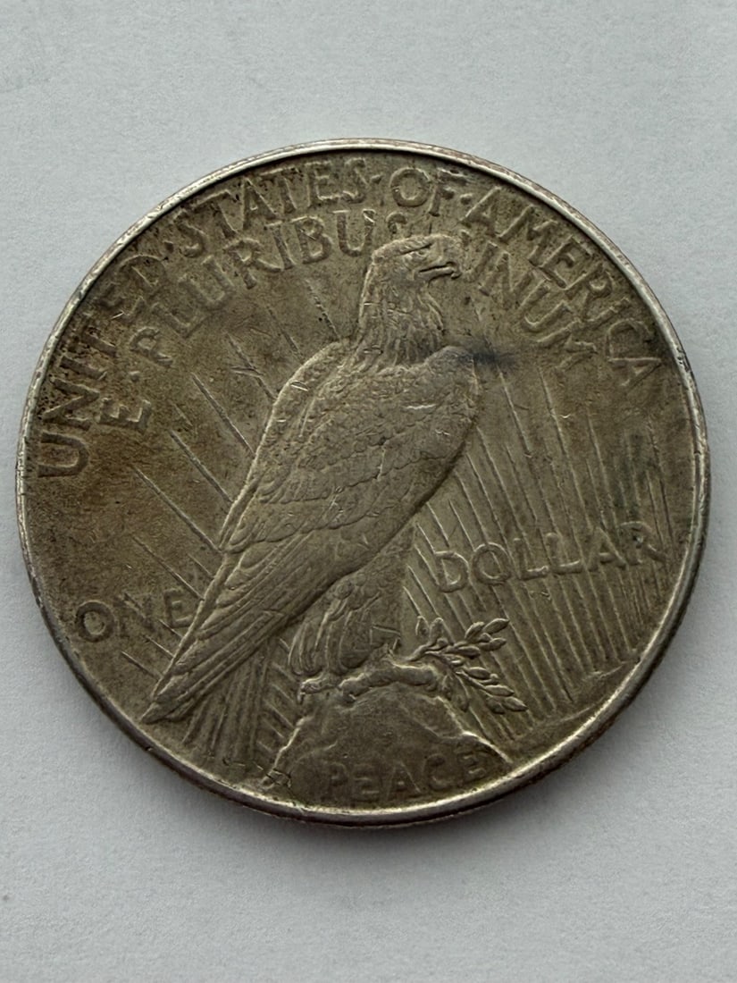 1922 Peace Silver Dollar United States Coin - 2