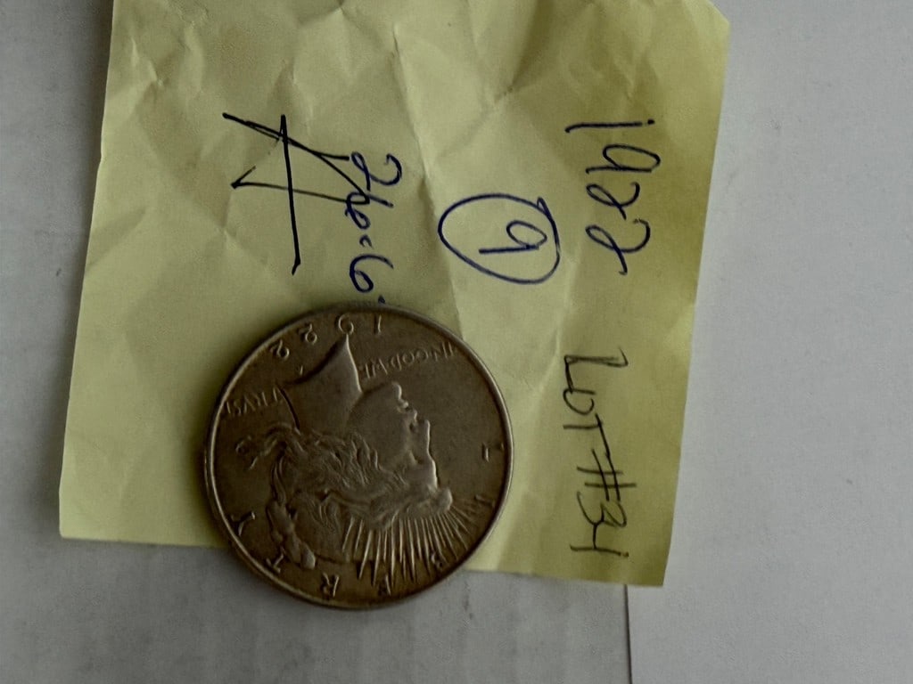 1922 US Peace Silver Dollar Coin - 3