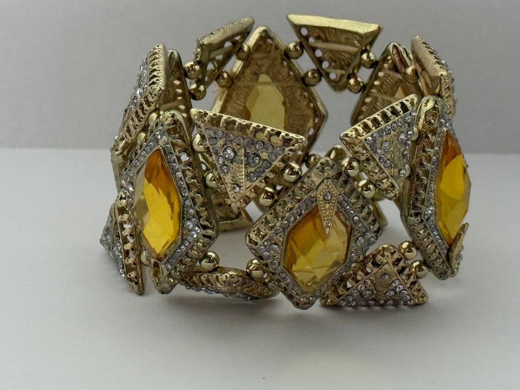 Gold-tone Costume Bracelet with Faceted Yellow Stones and Clear Accents - 4