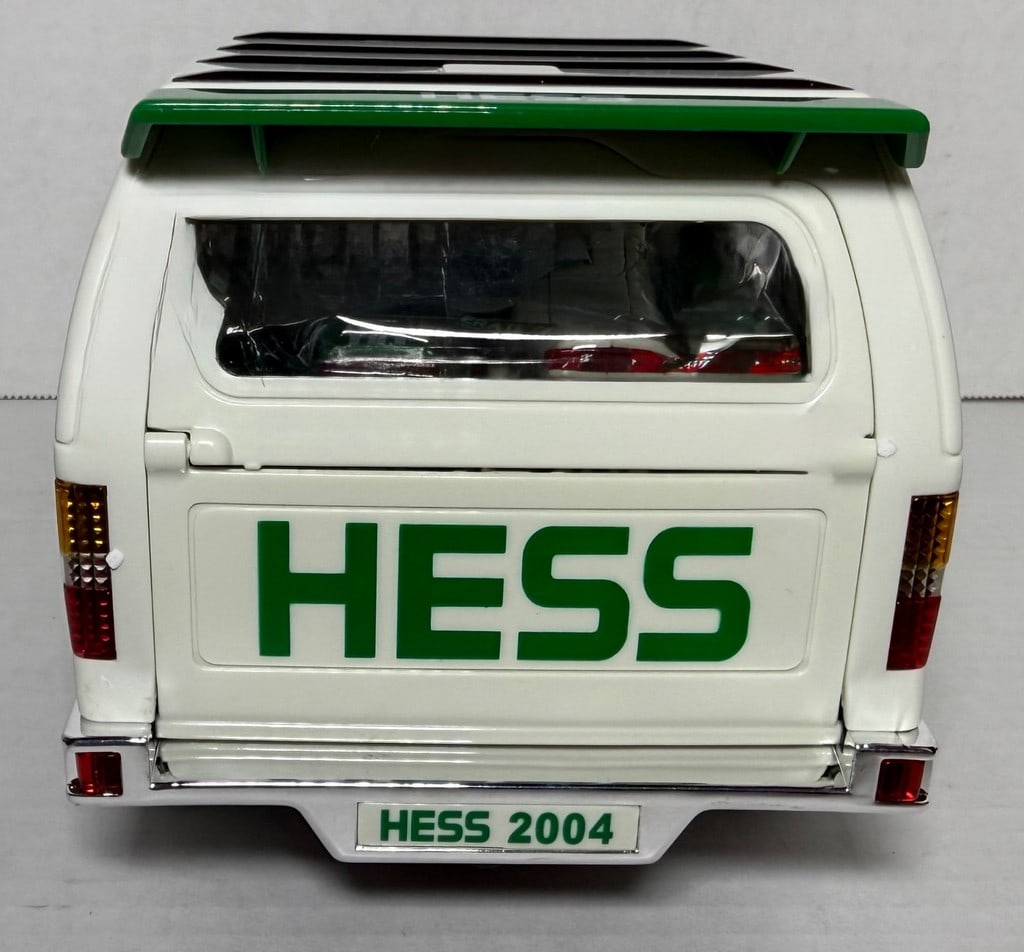 2004 Hess 40th Anniversary Sport Utility Vehicle and Motorcycles Toy - 4