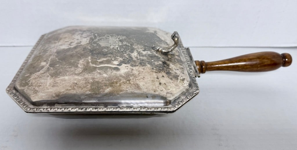 Vintage Silver Plated Crumb Catcher with Wooden Handle - 2