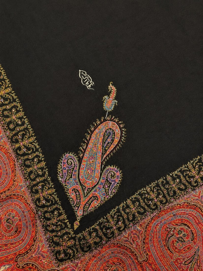 Extra Fine Central Asian Kashmir Embroidered Paisley Tapestry / Throw - 5