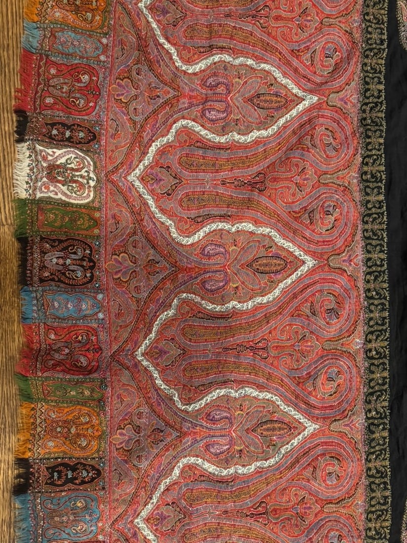 Extra Fine Central Asian Kashmir Embroidered Paisley Tapestry / Throw - 8