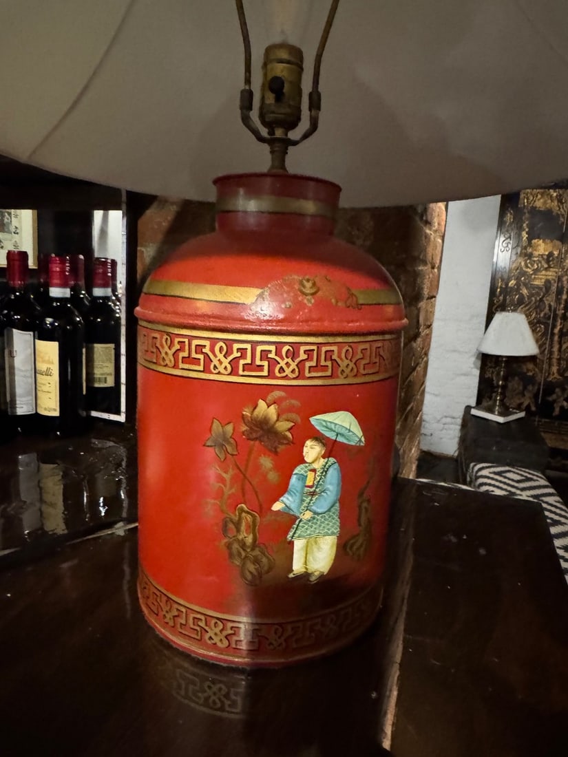 Chinoiserie Red Tea Caddy Lamp - 4