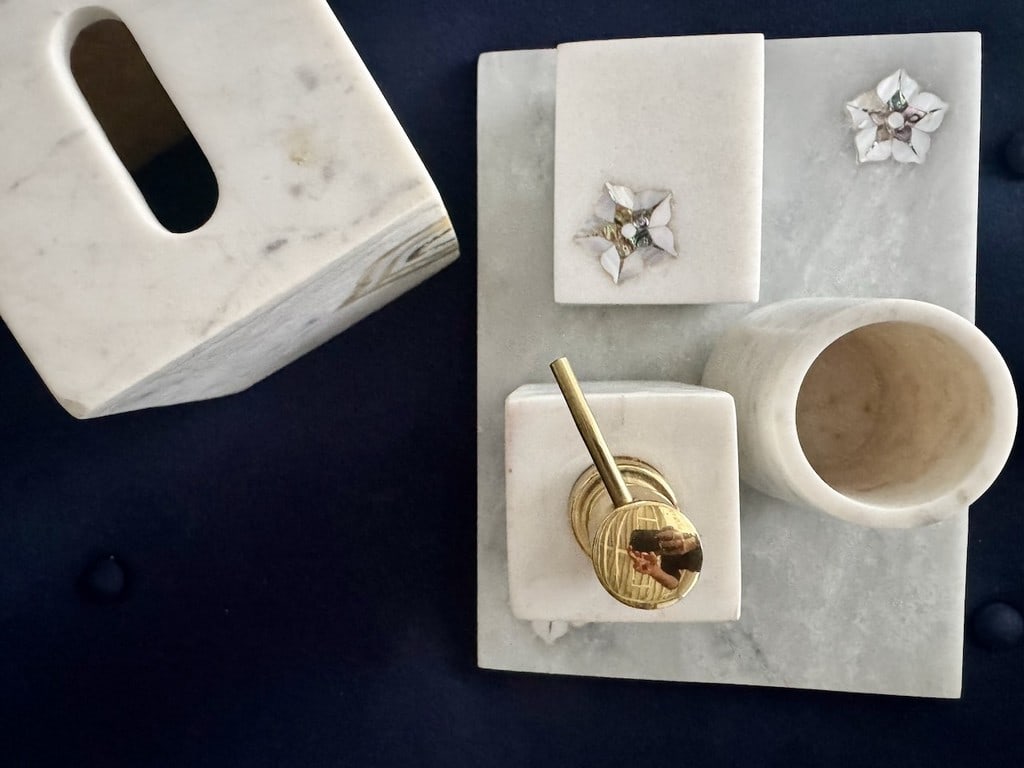 Five-Piece White Marble Bathroom Vanity Set with Mother-of-Pearl Inlay. - 3