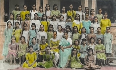 Hand-tinted gelatin silver photograph, circa 1940sâ€“50s - Group Portrait of a Girl - 3