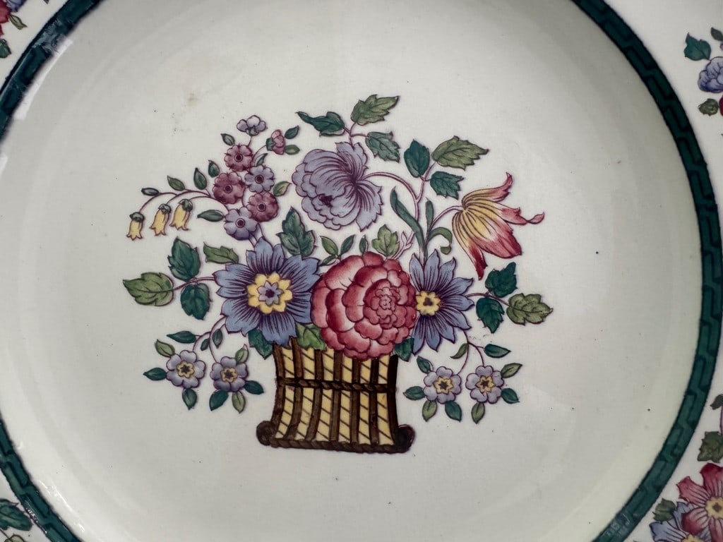 Wedgwood Etruria England Floral Pattern Scalloped Edge Plate - 2