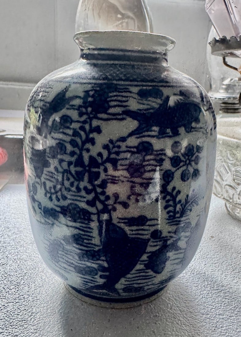 Chinese Blue and White Porcelain Koi Motif Vase - 3