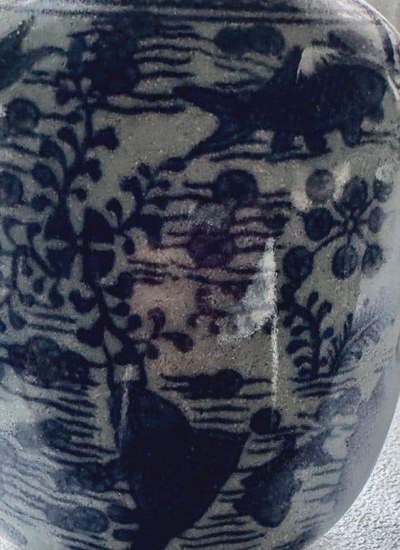 Chinese Blue and White Porcelain Koi Motif Vase - 4