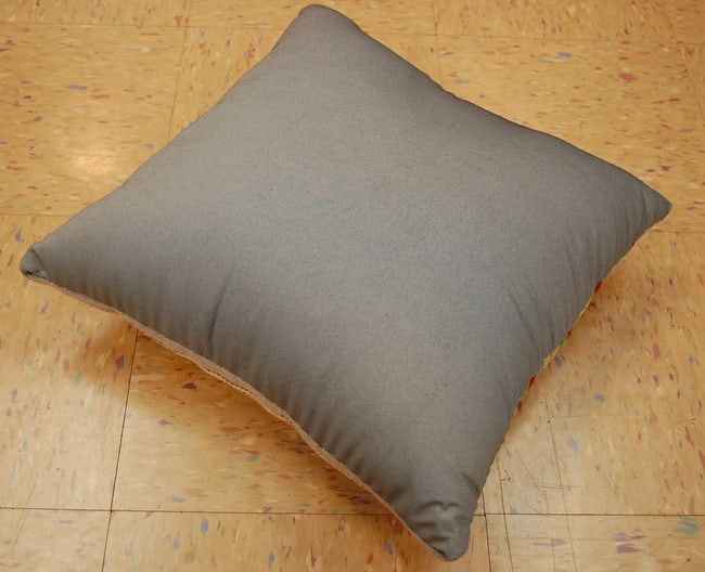 Hand-Made Pillow Cushion Rug 1'6" x 1' 8" - 4