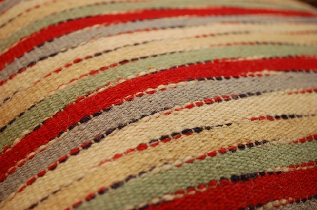 Hand-Made Pillow Cushion Rug 1'6" x 1' 8" - 3
