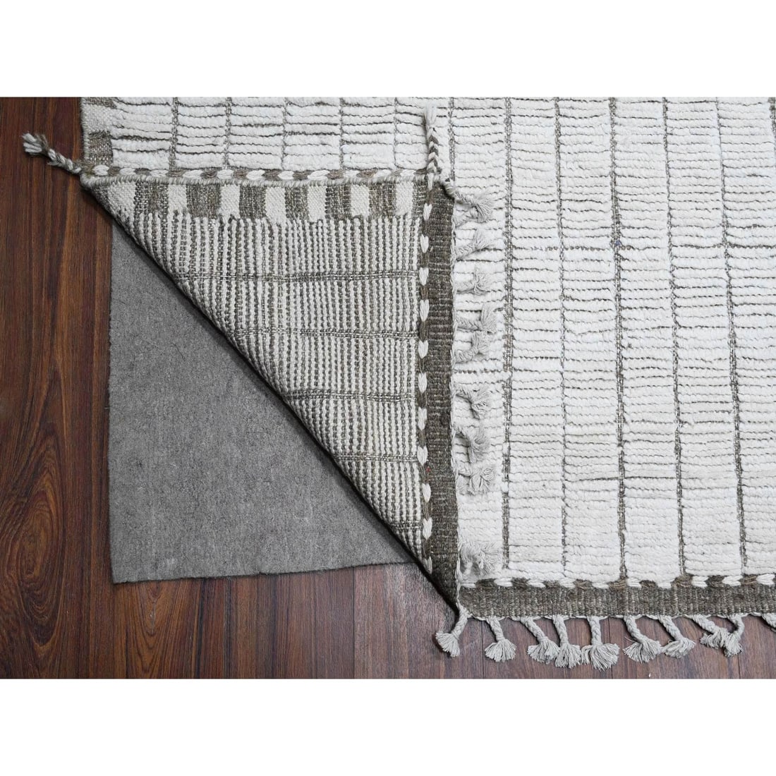 Ivory Hand Knotted Moroccan Weave Geometric Oversized Oriental Rug - 4