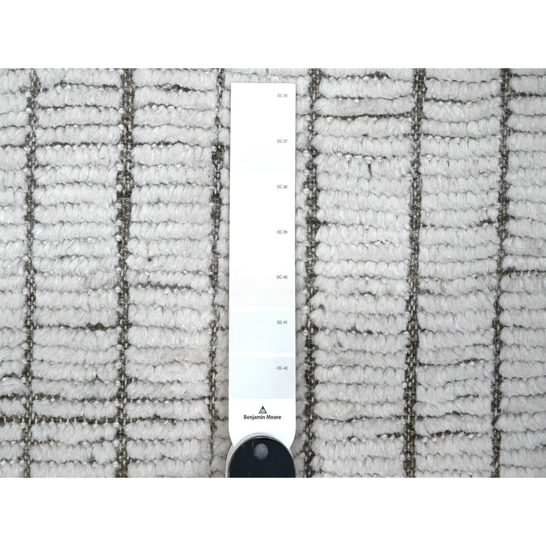 Ivory Hand Knotted Moroccan Weave Geometric Oversized Oriental Rug - 7