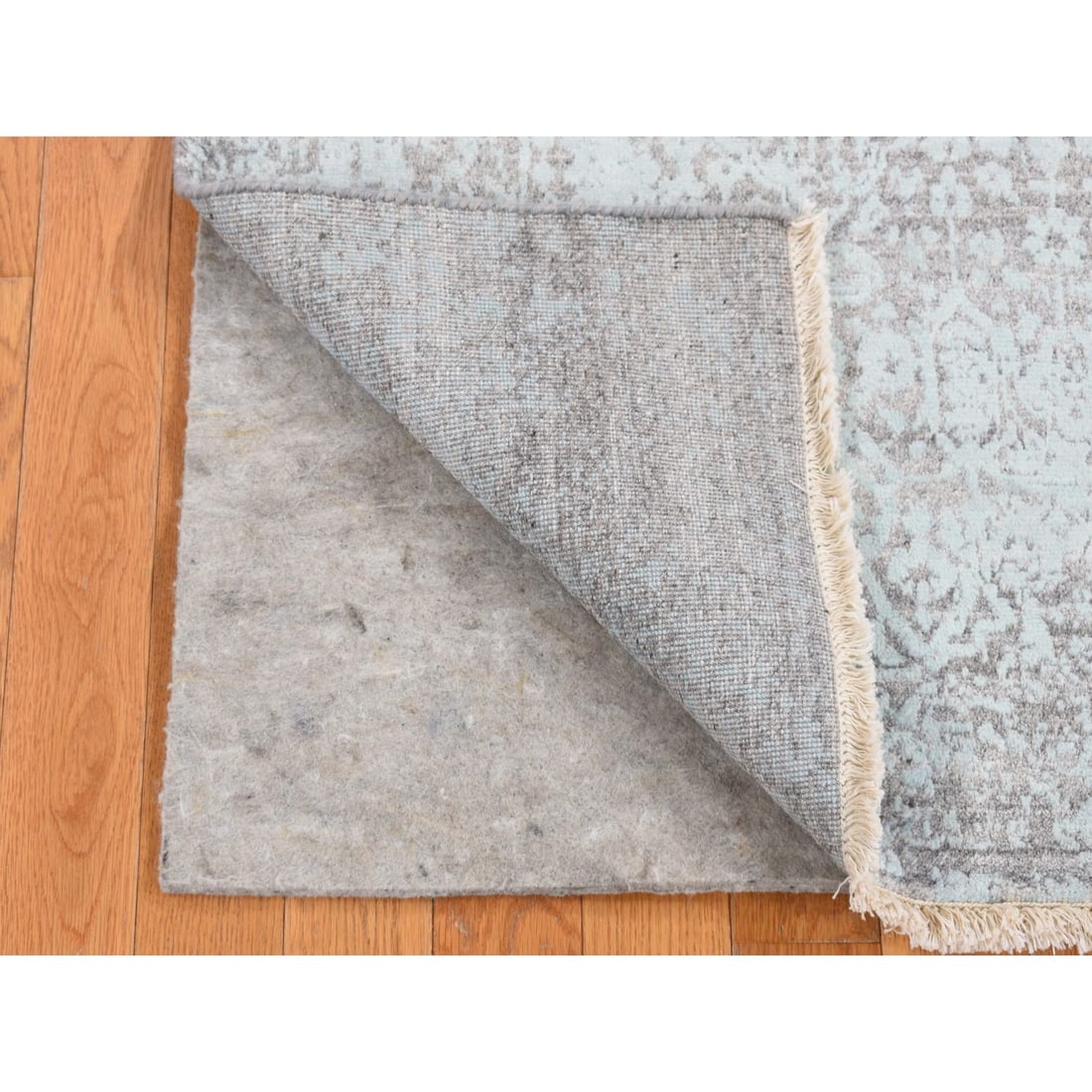 Chetwode Green, Persian Design, Hand Knotted, Wool and Silk Runner Rug - 2